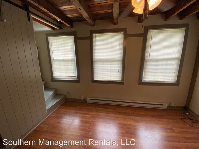 Building Photo - 1 br, 1 bath House - 114 North St