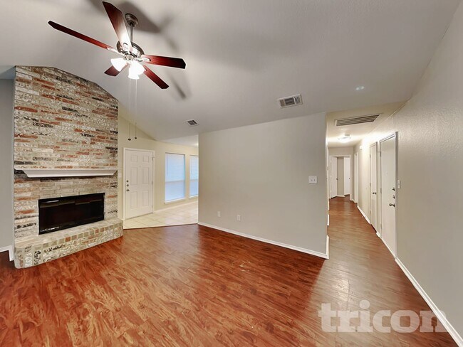 Foto del edificio - 2709 Star Ave