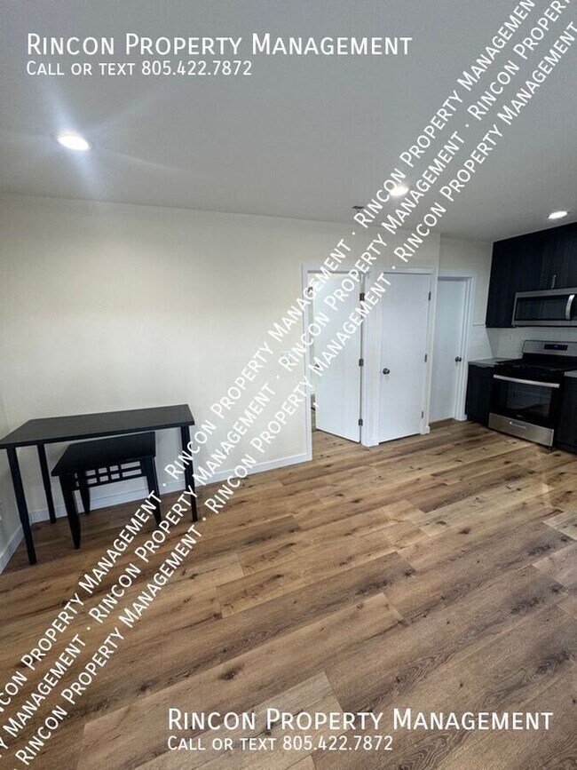 Foto del edificio - Gorgeous 1 Bedroom/1 Bath Unit--Ventura -A...