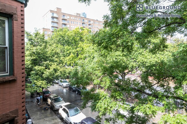 Foto del edificio - 302 5th St