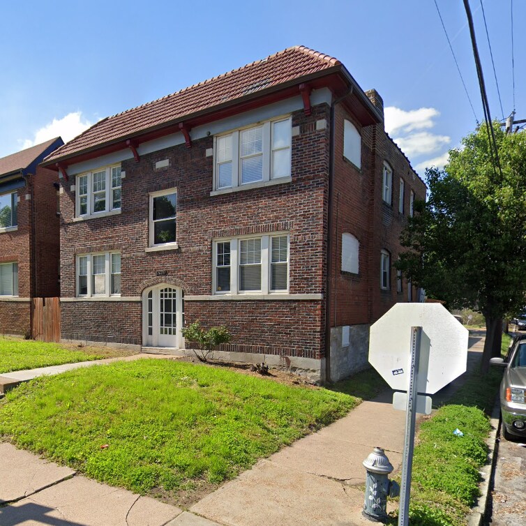 4203 Swan Ave Unit 1 East, St. Louis, MO 63110 Apartment for Rent in