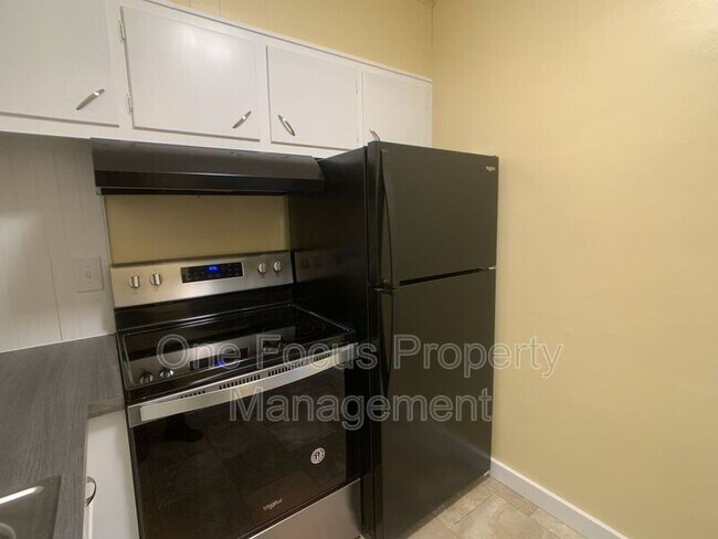 Foto del edificio - 1710 Riverside Dr