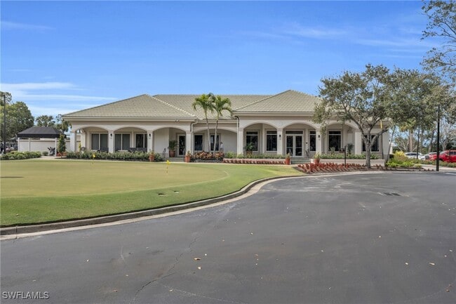 Foto del edificio - 3435 Laurelgreens Ln S