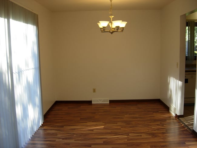 Building Photo - 2200 Frisch Rd