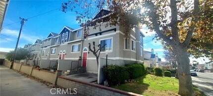 Building Photo - 5704 Sultana Ave