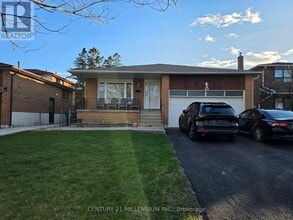 Building Photo - 23 Malcolm Crescent