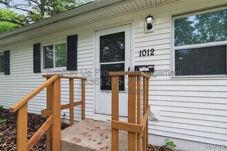 Building Photo - 1012 Forestwood Dr