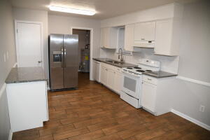 Building Photo - 3705 Carrington Ct