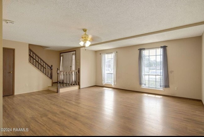 Building Photo - 200 Lodge Dr