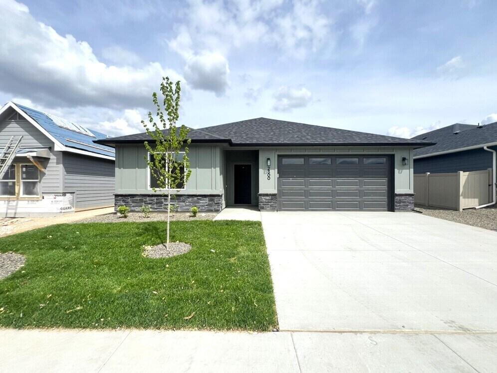 Foto principal - 2300 S Hurd Ave
