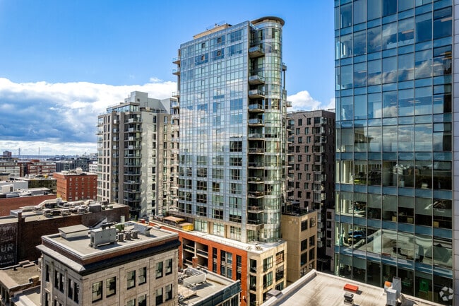 Le Phénix Notre-Dame