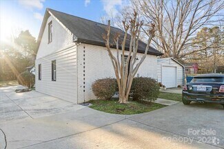Building Photo - 8478 Rocky River Rd