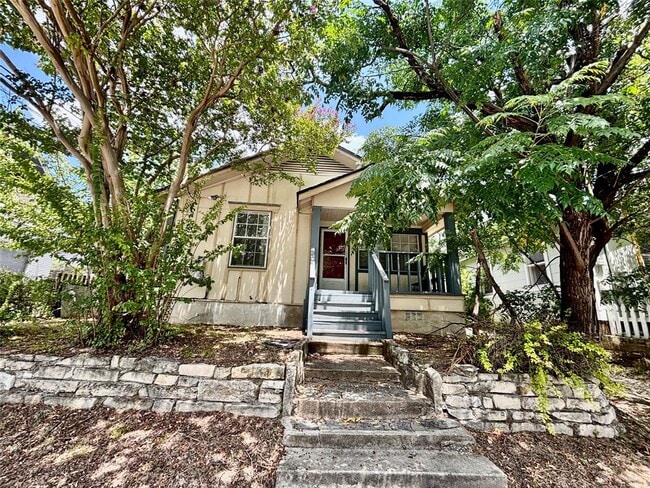 Building Photo - 1205 Olander St