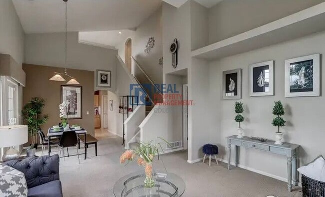 Foto del edificio - 13732 Legend Way