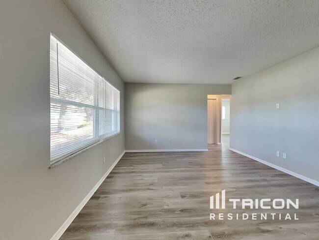Building Photo - 1417 Joel Lane Clearwater FL
