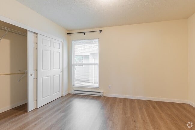 1BR, 1BA - 670SF - Bedroom - Laurel on 2nd