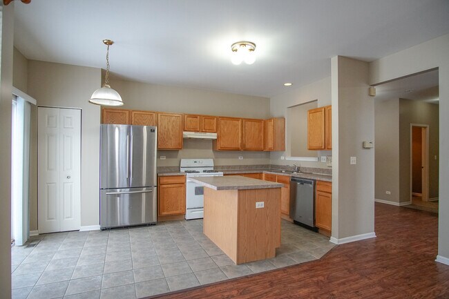 Foto del edificio - 2527 Looking Glass Ct