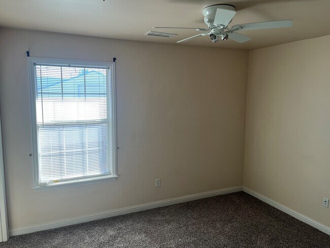 Foto del edificio - 104 Blue Dr