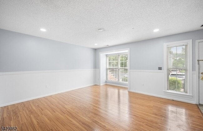 Building Photo - 3702 Riddle Ct