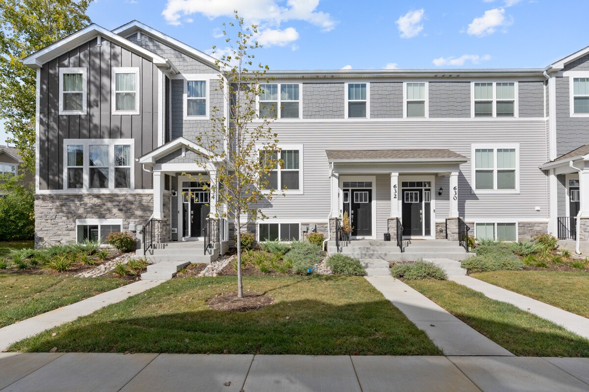 Foto principal - 632 Wolverine Dr