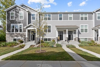 Building Photo - 632 Wolverine Dr