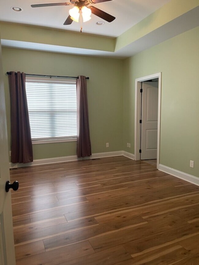 Foto del edificio - 2622 Vista Meadows Ln