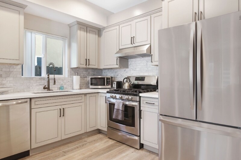 1250 1/2 N Gower St, Los Angeles, CA 90038 Townhome Rentals in Los Angeles CA