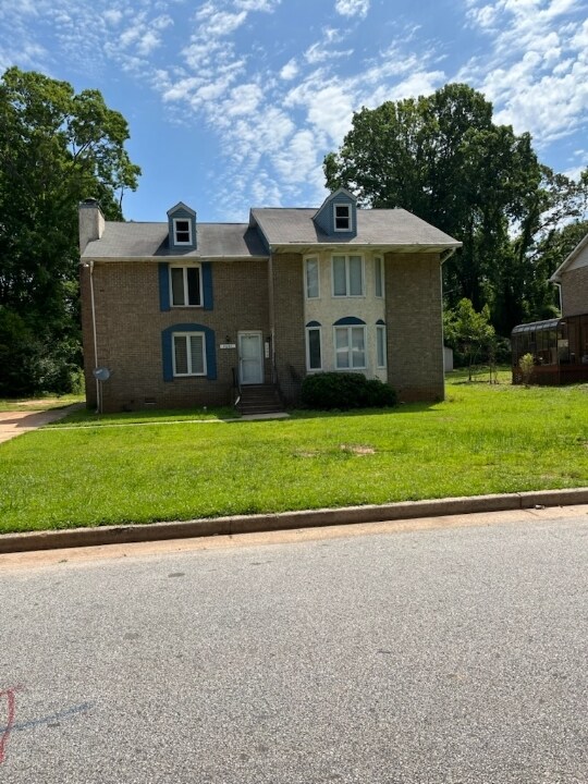 Foto principal - 2603 Golfview Terrace SE