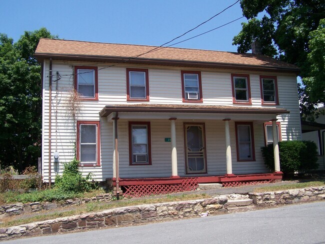 Building Photo - 305 E Water St