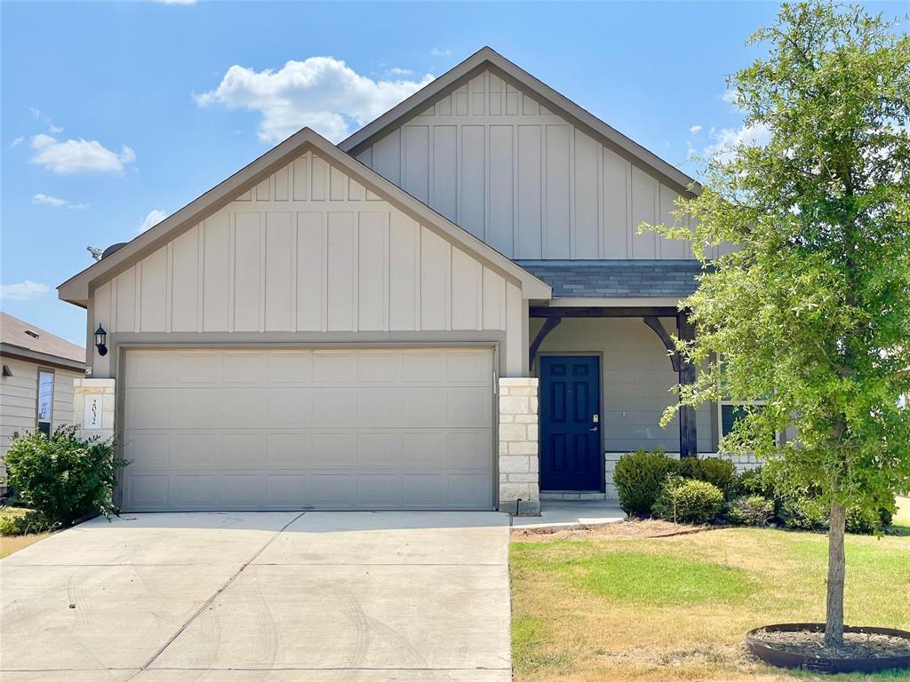 Foto principal - 2032 Cliffbrake Wy