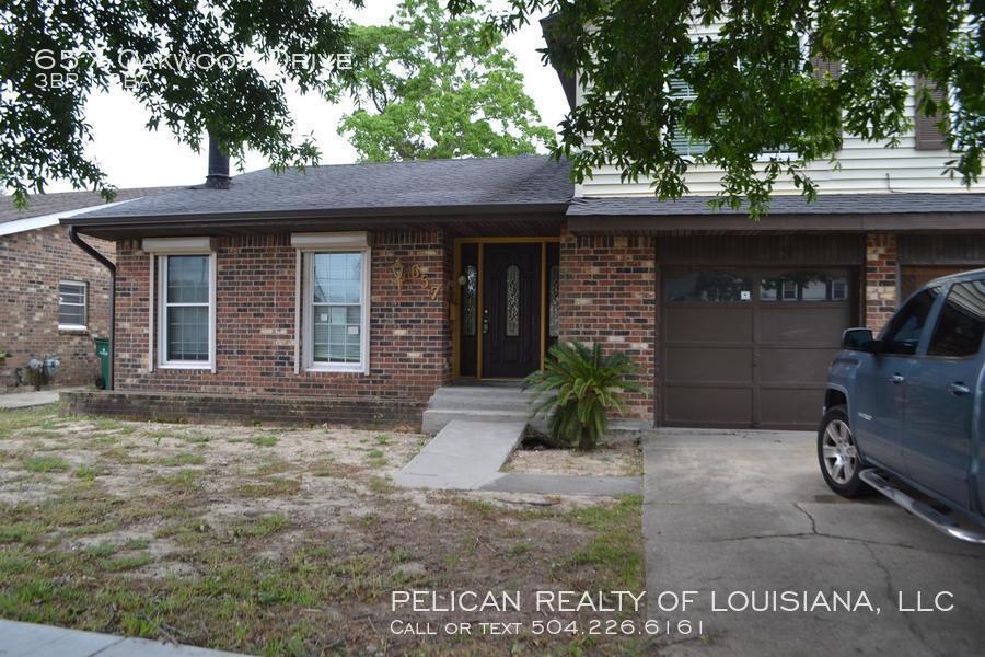 Primary Photo - 657 Oakwood Dr