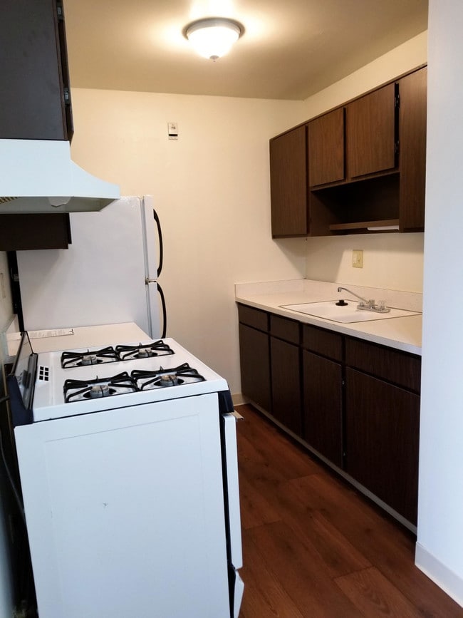 Cedar Grove Apartments 1 Bedroom Condo for Rent in Manitowoc, WI