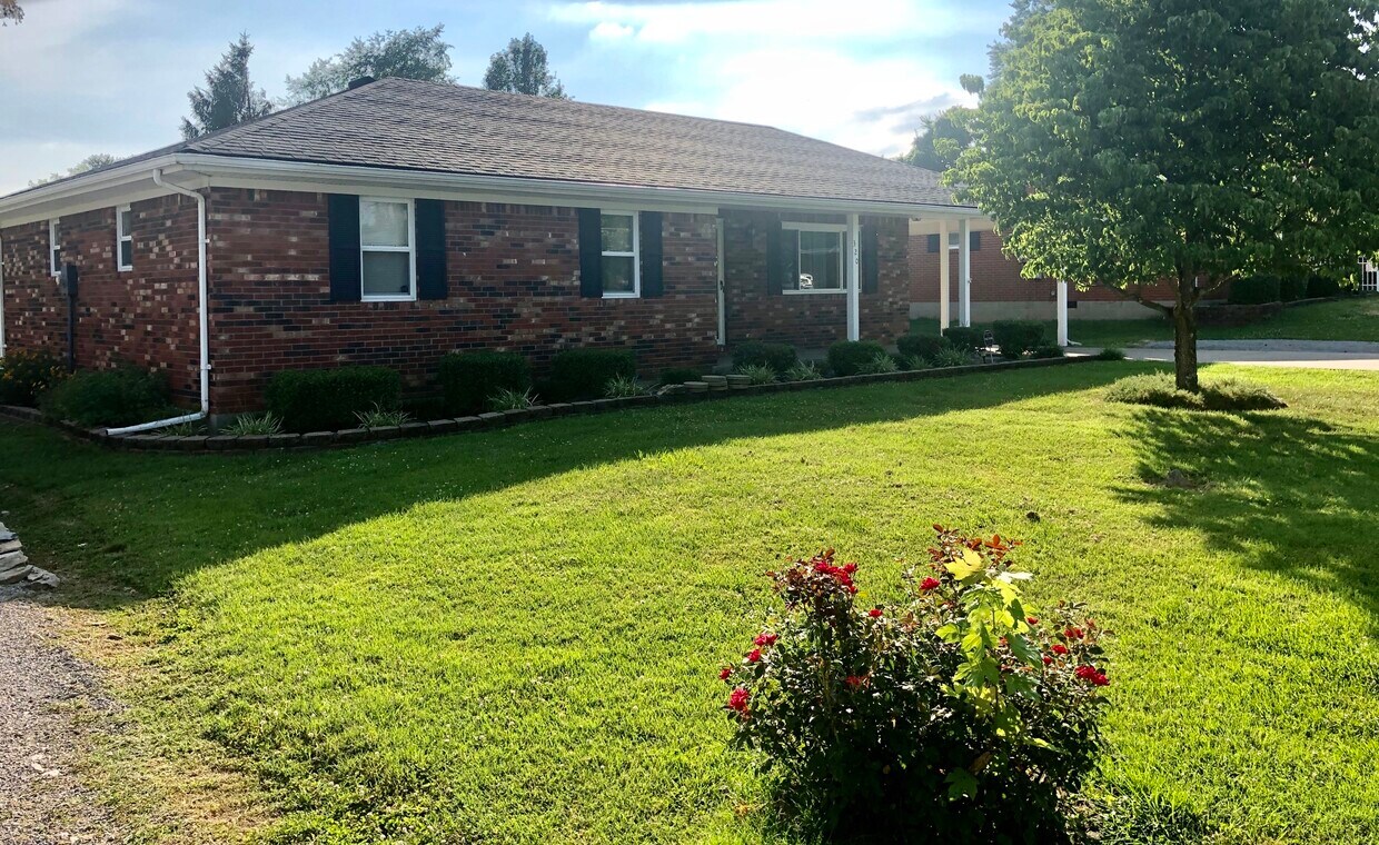 320 Port William Ln, Carrollton, KY 41008 House Rental in Carrollton