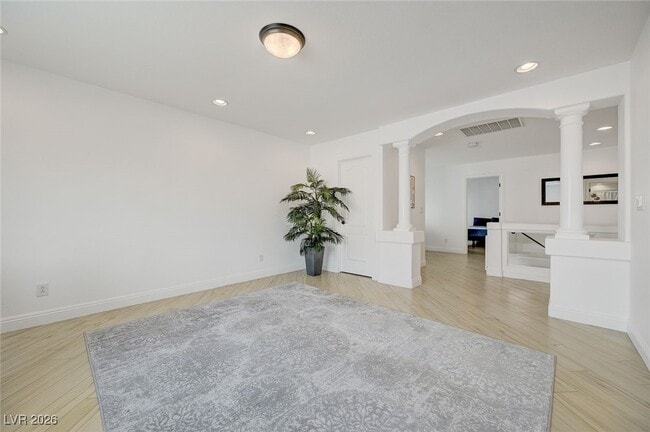 Building Photo - 5556 Dancing Fox Ct