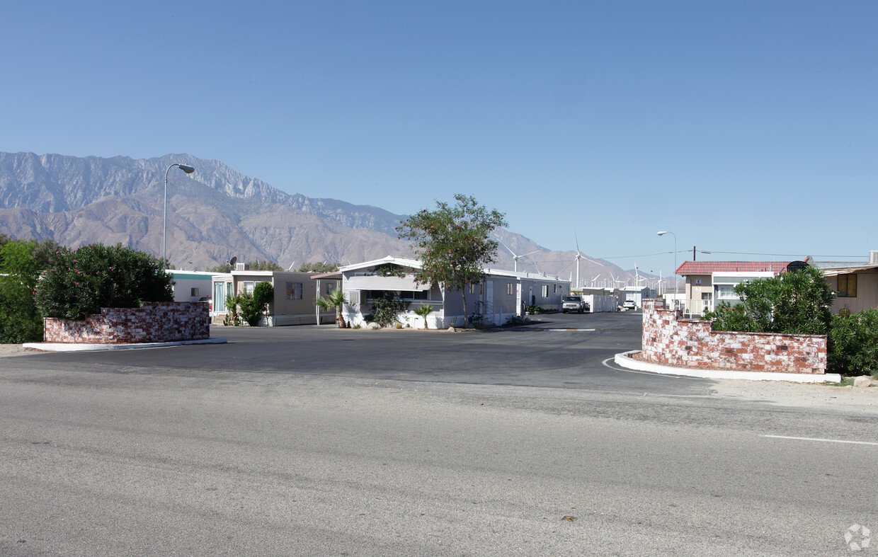 Foto del edificio - Carefree Mobile Home Park