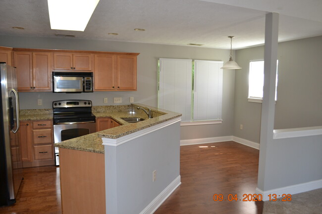 Kitchen Dinning Area - 3990 Mount Moriah Vlg