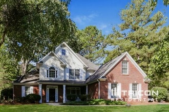 Building Photo - 105 Millstone Dr