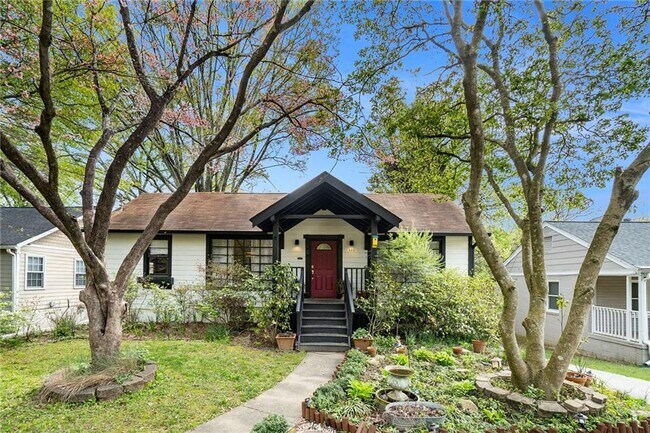 Building Photo - 320 Greenwood Ave