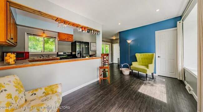 Foto del edificio - 5420 S Waverly Rd