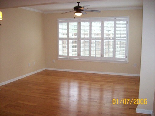 Building Photo - 134 Pelham Springs Pl
