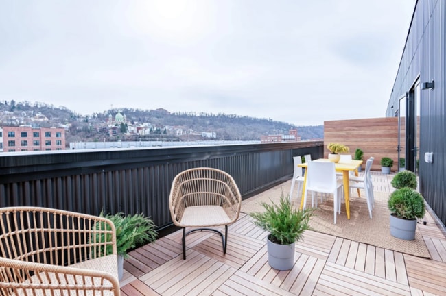 Photo - 3205 Penn Ave Apartment