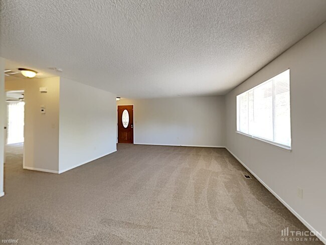 Foto del edificio - 841 Wyoming Ave