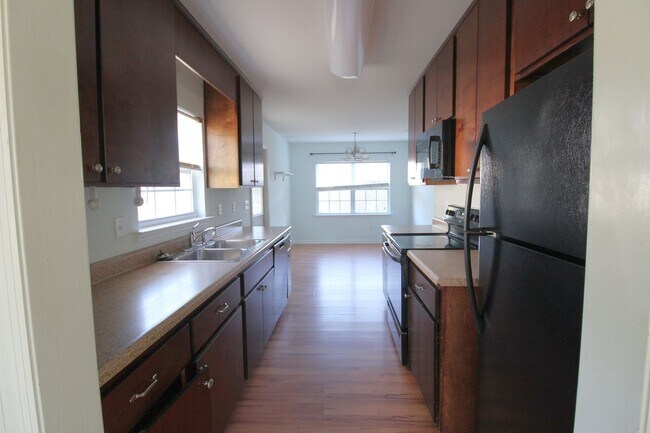 Foto del edificio - 3 Bedroom Home in Wakulla Gardens Available Now