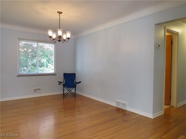 Foto del edificio - 25316 Conover Dr