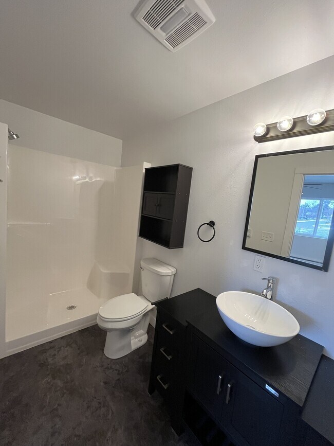 16899 S 12th St Unit 5, Galesville, WI 54630 Condo for Rent in