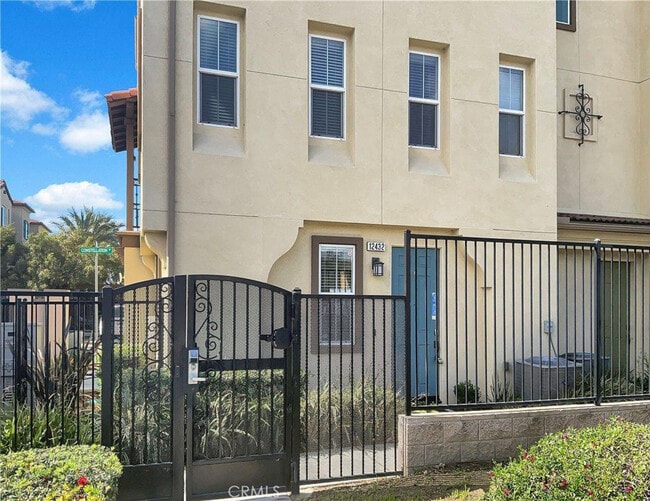 Building Photo - 12432 Constellation St