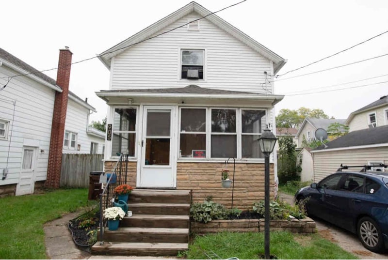 Primary Photo - 905 N Elm Ave