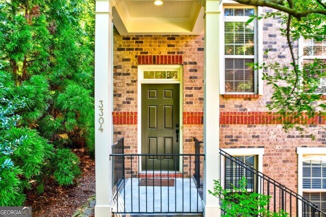 Building Photo - 3304 Ferncliff Ct