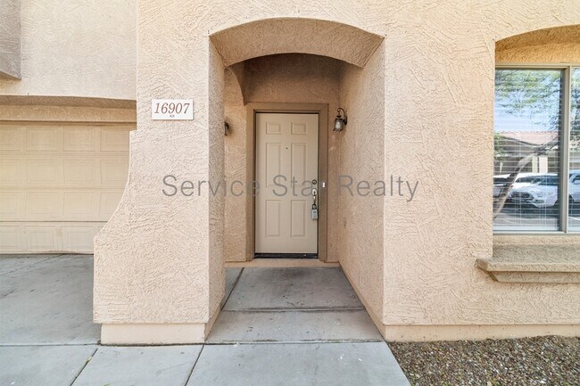 Building Photo - 16907 W Marshall Ln