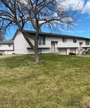 Building Photo - 210 S Rees Ct